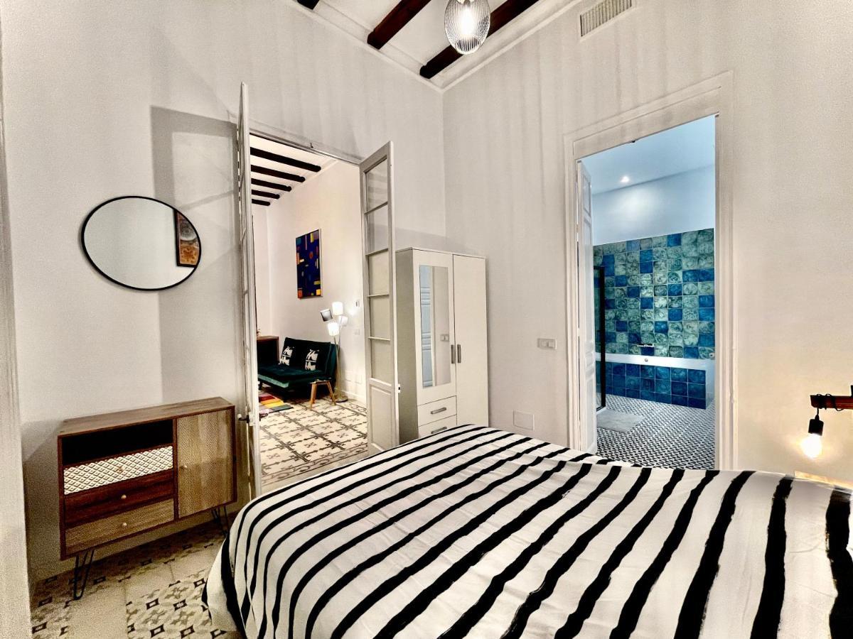 Picasso'S Deluxe Puerta Verde Малага Екстер'єр фото